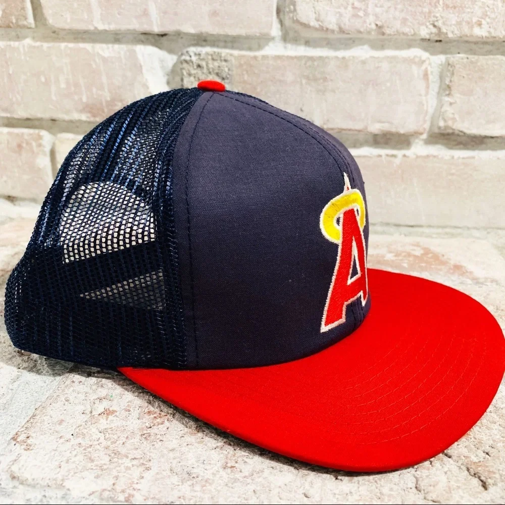 🔥 Vintage MLB Anaheim Angels SnapBack Hat